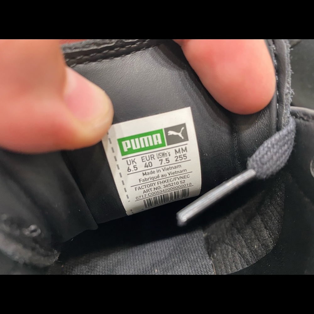 Puma suede classic x MCM munchen women’s size 7.5 - Picture 8 of 10